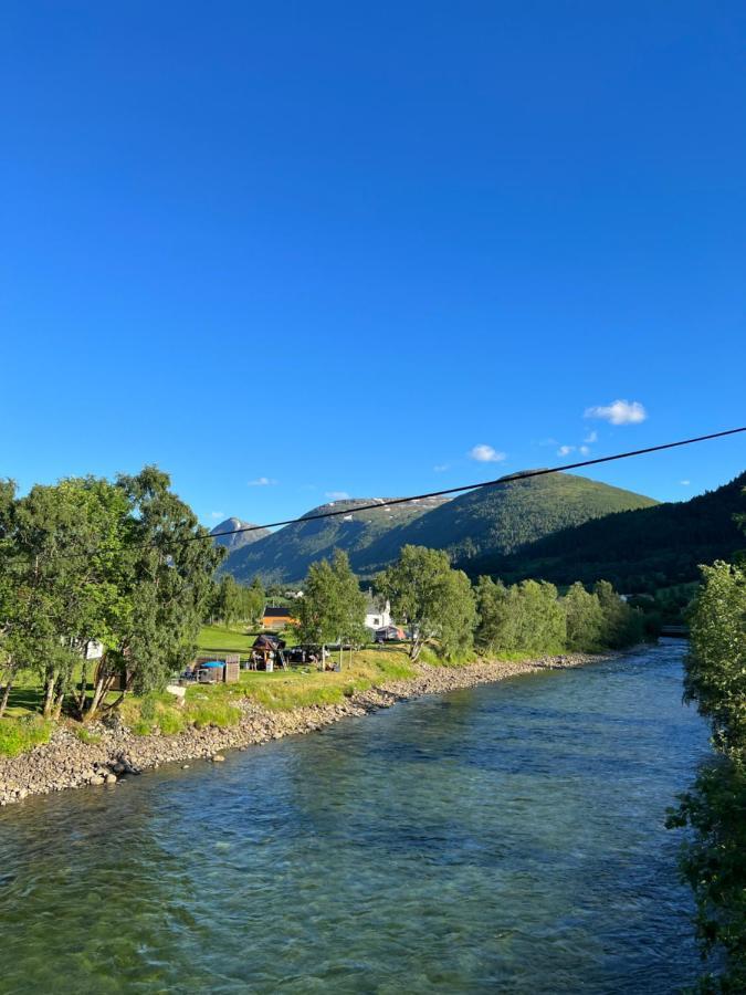 Vistdal Camping Myklebostad  Bagian luar foto