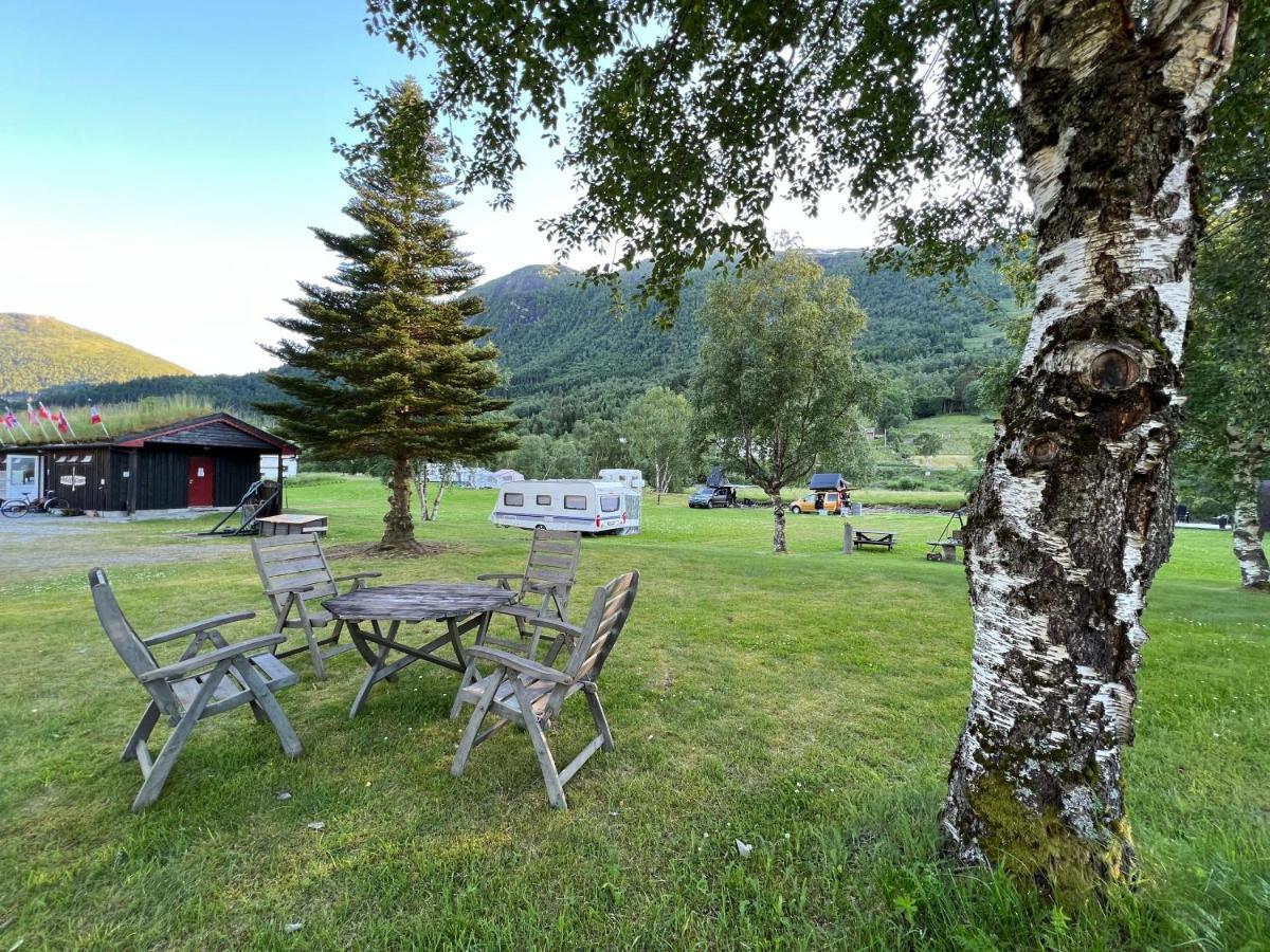 Vistdal Camping Myklebostad  Bagian luar foto