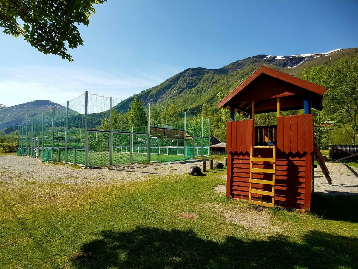 Vistdal Camping Myklebostad  Bagian luar foto