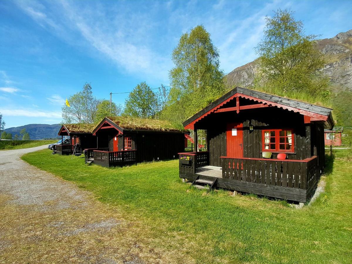 Vistdal Camping Myklebostad  Bagian luar foto